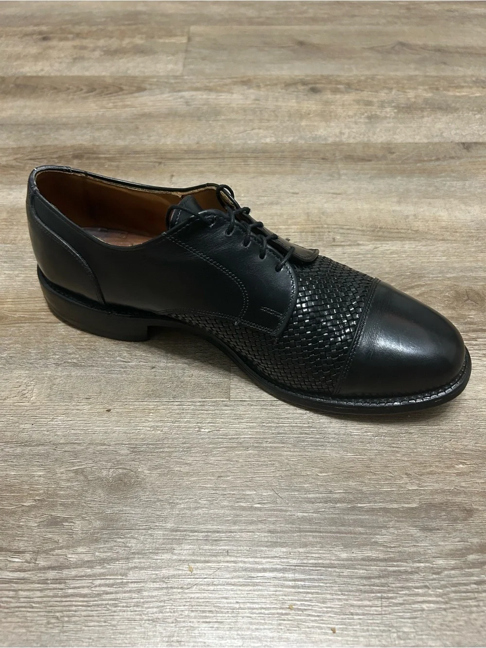 Allen Edmonds Lauderdale Men’s Size 9 D‎ Black Leather Woven Cap-Toe Derby Shoes